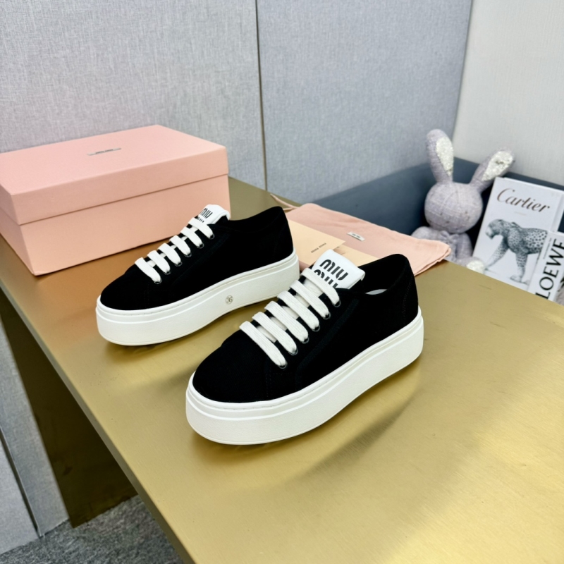 Miu Miu Casual Shoes